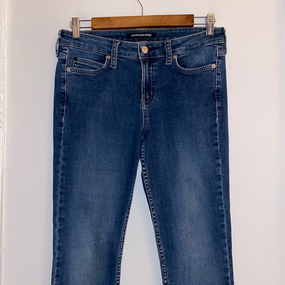 Calvin Klein Jeans CKJ001 blue super skinny jeans with pockets.   Size 6, 30L